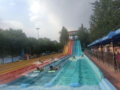 -欢乐水魔方水世界