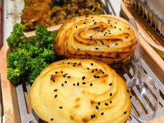 -小董哥烤串·爆汁大油边(故宫店)