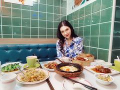 -东鑫记港式茶餐厅(南京东路店)