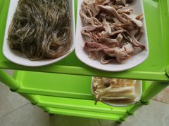 -15年老字号鑫鑫猪肚鸡·椰子鸡海南火锅(兴隆华侨农场店)