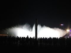 -东港音乐喷泉广场