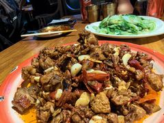 -柴窝堡22号辣子鸡·传承新疆菜