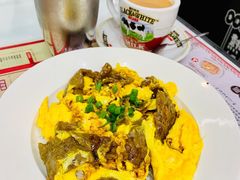 滑牛饭-華人 華星冰室(氹仔 店)