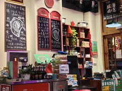 -蚝堡海鲜·威海菜·海肠捞饭·烧烤·亚洲吃蚝公司(幸福门店)