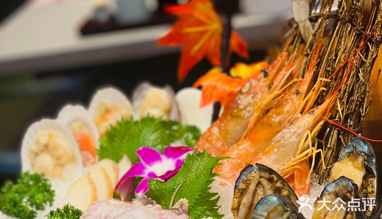 新店开业，姐妹来踩[礼花]