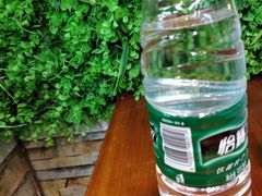 -新华里咖啡书吧(新华书店小寨店)