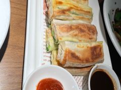 -新白鹿餐厅(滨江银泰店)