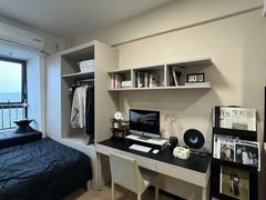 -东方体育中心(地铁站)