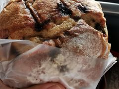 摩卡榛果软欧-沁屋面包店(人民东路店)