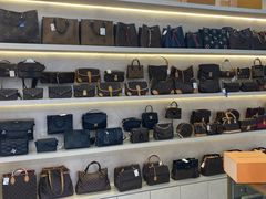 -六六奢品·vintage中古·回收二手奢侈品包包手表首饰(环球港店)