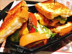 圣塔芭芭拉经典牛肉特堡-The Habit Burger Grill 哈比特汉堡(复兴soho店)