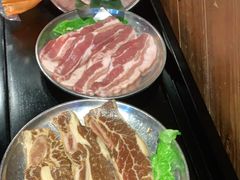 -青瓦炭韩潮烤肉(花园道店)