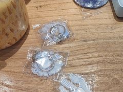 -霸王茶姬(上海静安大悦城店)