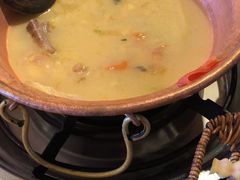 -阿婆情腊排骨火锅(金虹路店)