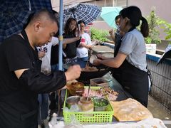 -六广门毛阿姨糯米饭