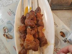-汗腾格里·风味餐厅(新疆驻京办店)