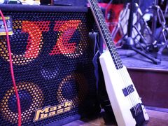 -TZ House音乐现场(来福士中心店)