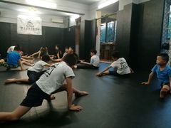 -威天下格斗柔术健身馆(红旗渠路店)