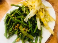 -雷祖芳老妈蹄花店