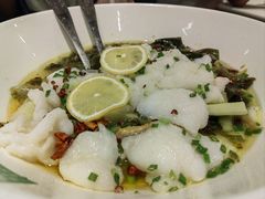柠檬酸菜鱼-绿草地·湘菜(7mall店)