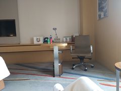 -苏州汇融广场假日酒店