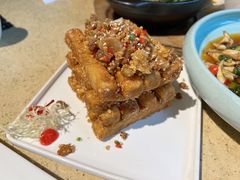 -铜锣湾·有麝自然香(重庆新天地店)