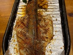 东镇给力烤鱼-老东镇啤酒屋海鲜加工·蒸汽海鲜·海鲜烧烤(台东店)