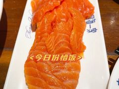 -四海一家自助餐(益田假日广场店)