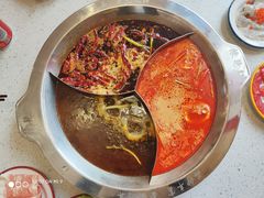 艳红酸辣三拼锅-陳艳红火锅(港汇店)
