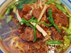 -镇南锅盖面馆(解放路店)