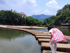 -龙泉山庄