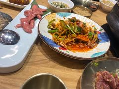 -青瓦餐厅·生鱼片·韩园烤肉(西塔店)
