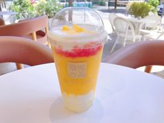 杨枝甘露宝藏茶-奈雪的茶(鄞州万达店)