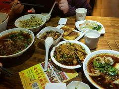 -芙蓉巷成都名小吃(丹尼斯2天地店)