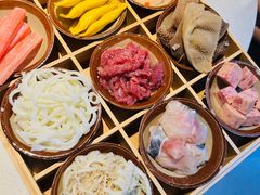 九宫格荤菜-芈重山老火锅(广州首店)