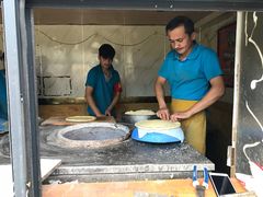 -阿布拉的馕(西北路店)
