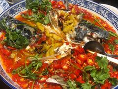 -湘潭九龙鱼头店(城南西路店)