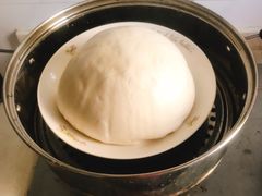 -白玉兰食品(汇联商厦店)