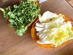 -杨记山珍鸡煲菌汤锅