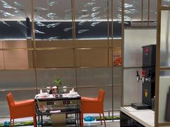 -红鼎豆捞·非遗鲍皇汤火锅(宝丰路店)