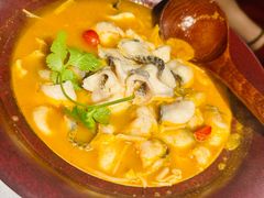 酸汤黑鱼片-雀舞云南菜(天津天河城购物中心店)