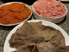鲜毛肚-佬革命主题火锅(玉沙路店)