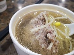 -周家大连水饺(美专校街店)