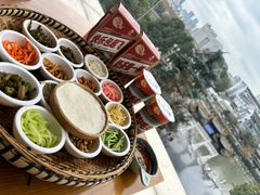 -包整·丝娃娃(一览甲秀楼风景店)