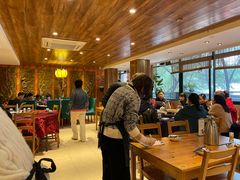 大堂-莲池荟素食馆·12年老字号(光孝寺店)