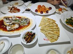 -鸭王烤鸭店(三里河店)