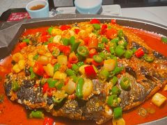 -江边城外烤全鱼(世茂广场店)