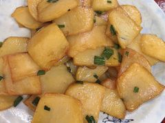 -芦茨金富饭庄·25年老字号·专做稻草鸡