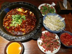 -受气牛肉·耙牛肉火锅(水晶郦城店)