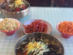 -服务大楼冷面(延大店)